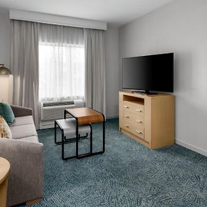 Premium One-Bedroom King Suite Non-Smoking